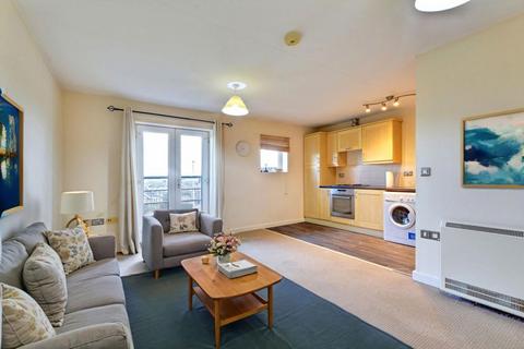 1 bedroom flat to rent, Florimel Court, Arnold, Nottingham, NG5 6FE
