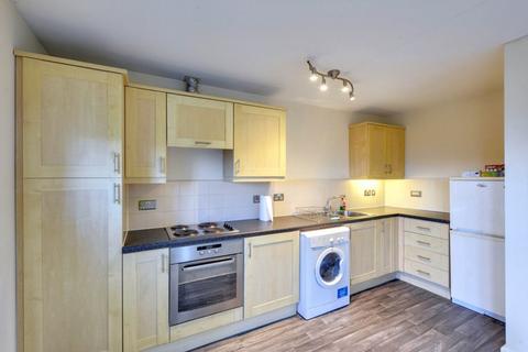 1 bedroom flat to rent, Florimel Court, Arnold, Nottingham, NG5 6FE