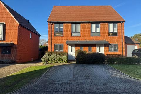 2 bedroom semi-detached house for sale, Kings Place, West End, Woking, Surrey, GU24