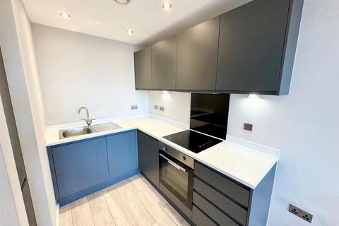 1 bedroom property to rent, Jesse Hartley Way, Liverpool