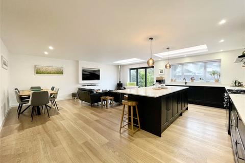 3 bedroom detached house for sale, Lingwood Avenue, Dorset BH23