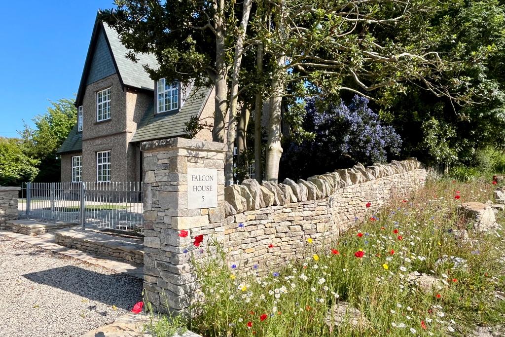 Falcon House