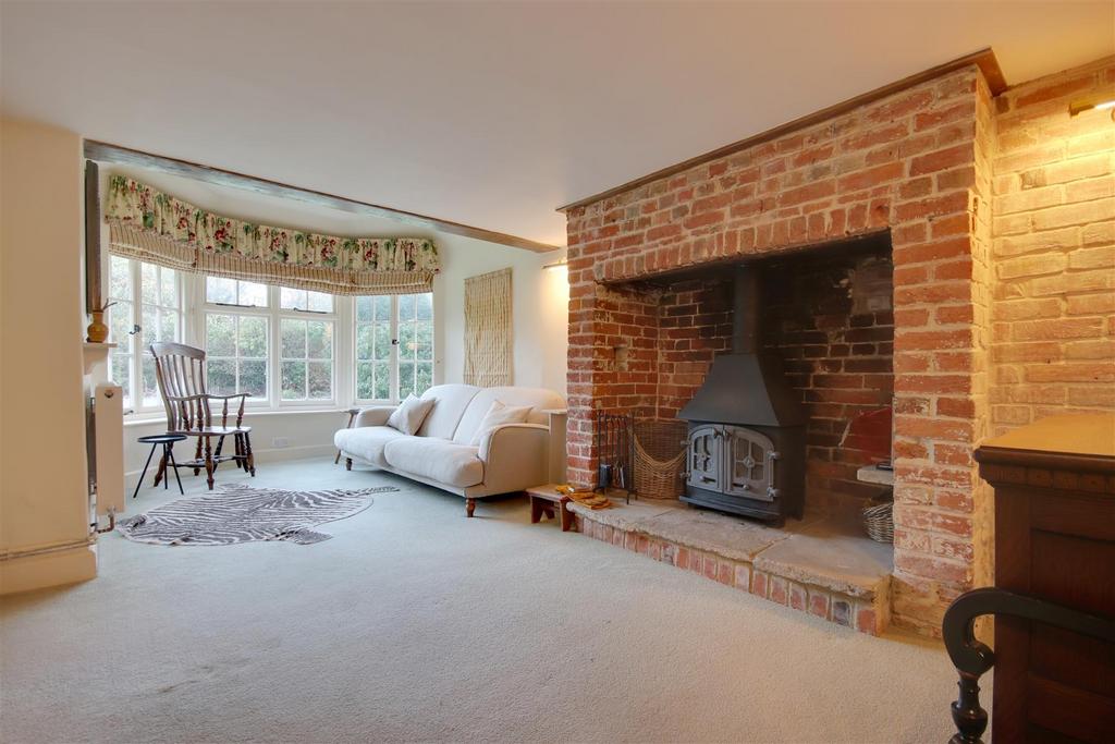 Living room.jpg