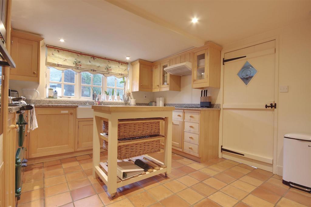 Kitchen.jpg