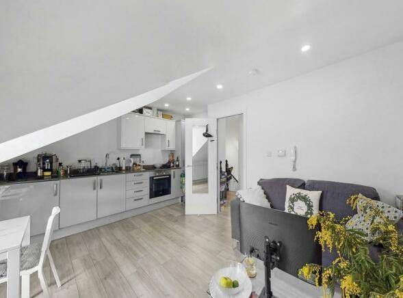 1 Bedroom Flat for Rent