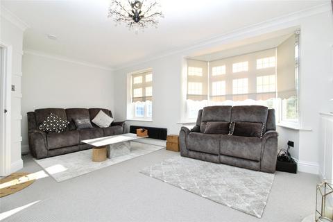 4 bedroom semi-detached house to rent, Sunnyside Gardens, Upminster, RM14