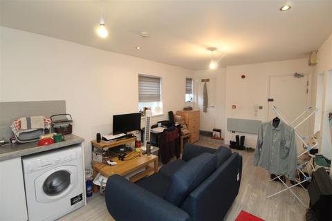 1 bedroom flat to rent, Keppoch Street, Cardiff CF24