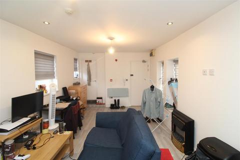 1 bedroom flat to rent, Keppoch Street, Cardiff CF24