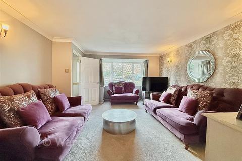4 bedroom detached house for sale, The Russets, Meopham, Kent