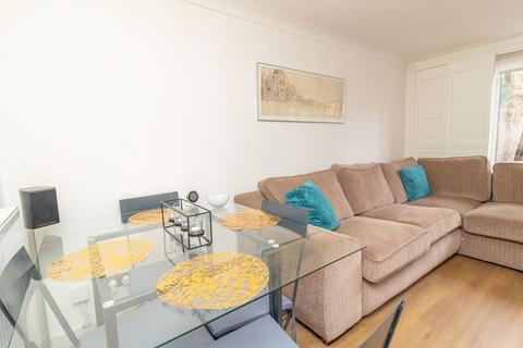 undefined, Leary Crescent, Newport Pagnell MK16