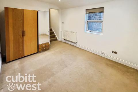 2 bedroom apartment to rent, AVAILABLE WITH NO DEPOSIT Victoria Road South Southsea PO5