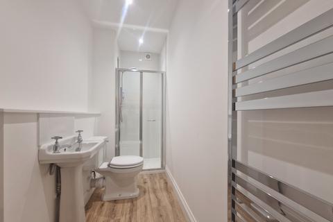 2 bedroom flat to rent, Sandown Road, Deal, CT14