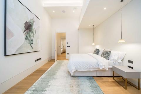4 bedroom semi-detached house to rent, Park Hill, London SW4