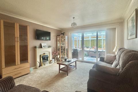 2 bedroom bungalow for sale, Lynwood, Kent CT19