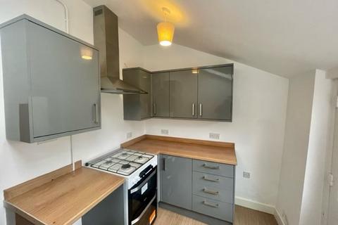 2 bedroom house to rent, Provident Place, Somerset TA6