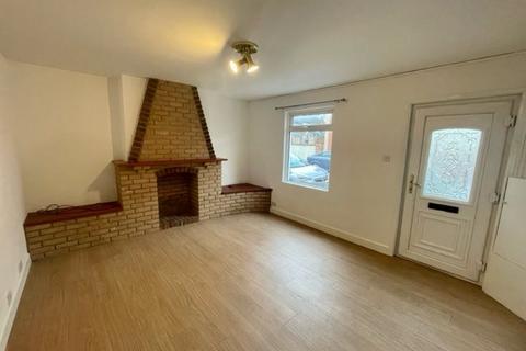 2 bedroom house to rent, Provident Place, Somerset TA6
