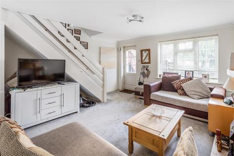 2 bedroom house for sale, AQUILA CLOSE, LEATHERHEAD, KT22