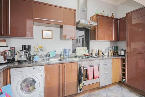 3 bedroom flat to rent, Atlantic Road South, Weston-super-Mare, North Somerset