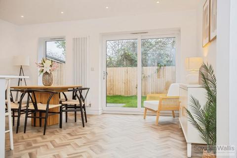 4 bedroom detached house for sale, Sutherland Way, Stamford