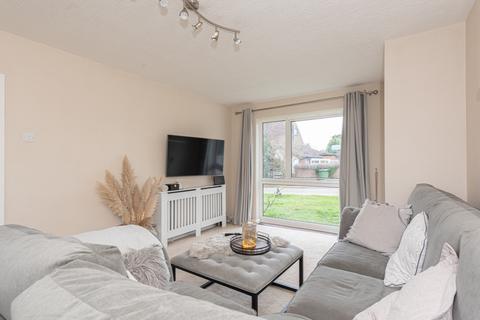 undefined, Ashtead Village