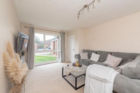 1 bedroom maisonette for sale, Blacksmith Close, Ashtead, KT21