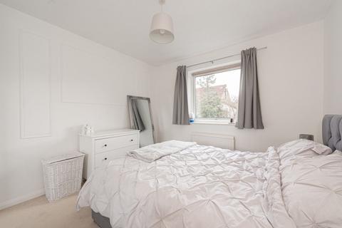 1 bedroom maisonette for sale, Blacksmith Close, Ashtead, KT21