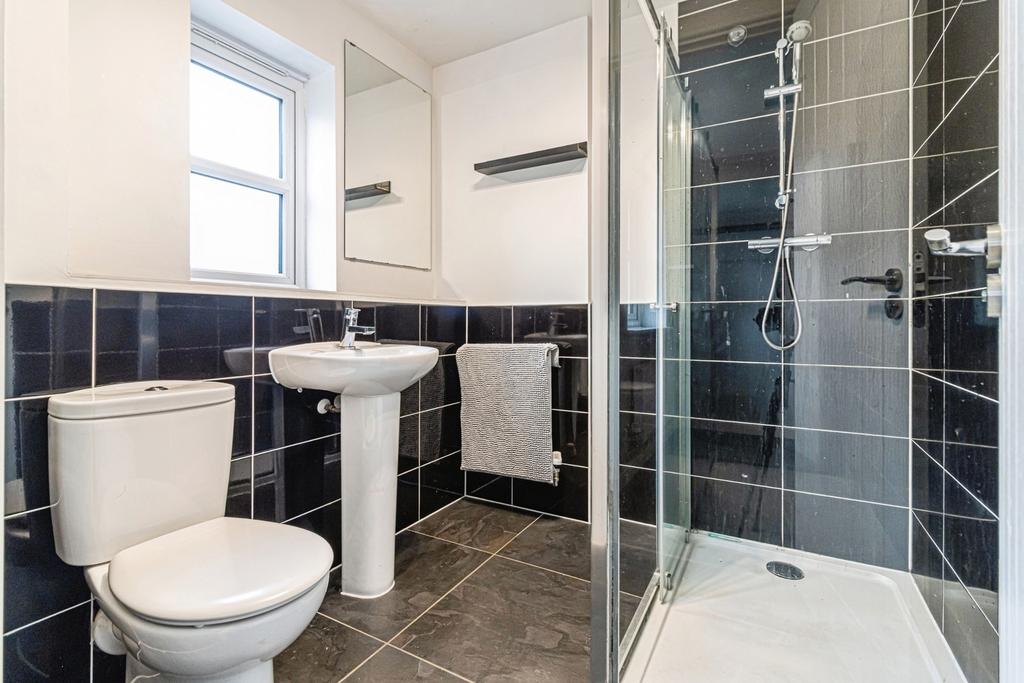 Bedroom One Ensuite