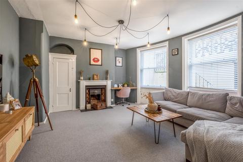 2 bedroom apartment to rent, Lansdowne Place., Hove