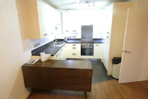 2 bedroom flat to rent, Cardigan Road, London E3