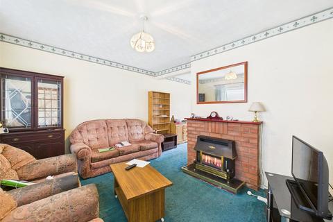 2 bedroom end of terrace house for sale, Underhill Road, Matson, Gloucester, Gloucestershire, GL4