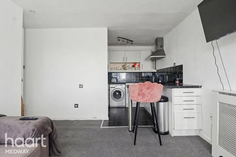 1 bedroom apartment to rent, Wyatt Place, ROCHESTER