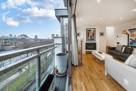 undefined, Tanner Street, London
