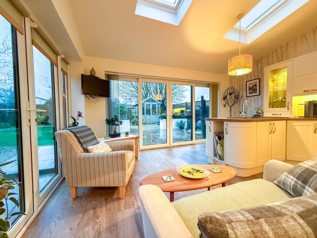 Kitchen-Family Room