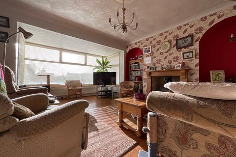 5 bedroom semi-detached house for sale, Longwestgate, Scarborough, YO11