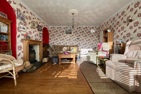 5 bedroom semi-detached house for sale, Longwestgate, Scarborough, YO11