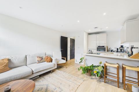 1 bedroom apartment for sale, Brookfield Road, Wooburn Green, High Wycombe, Buckinghamshire, HP10