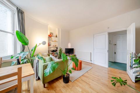 1 bedroom apartment to rent, Kennington Park Road, London, SE11