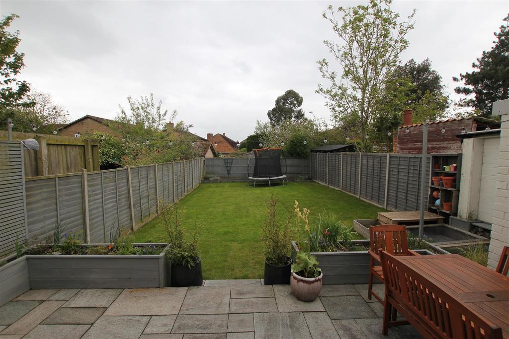 Garden 1.JPG