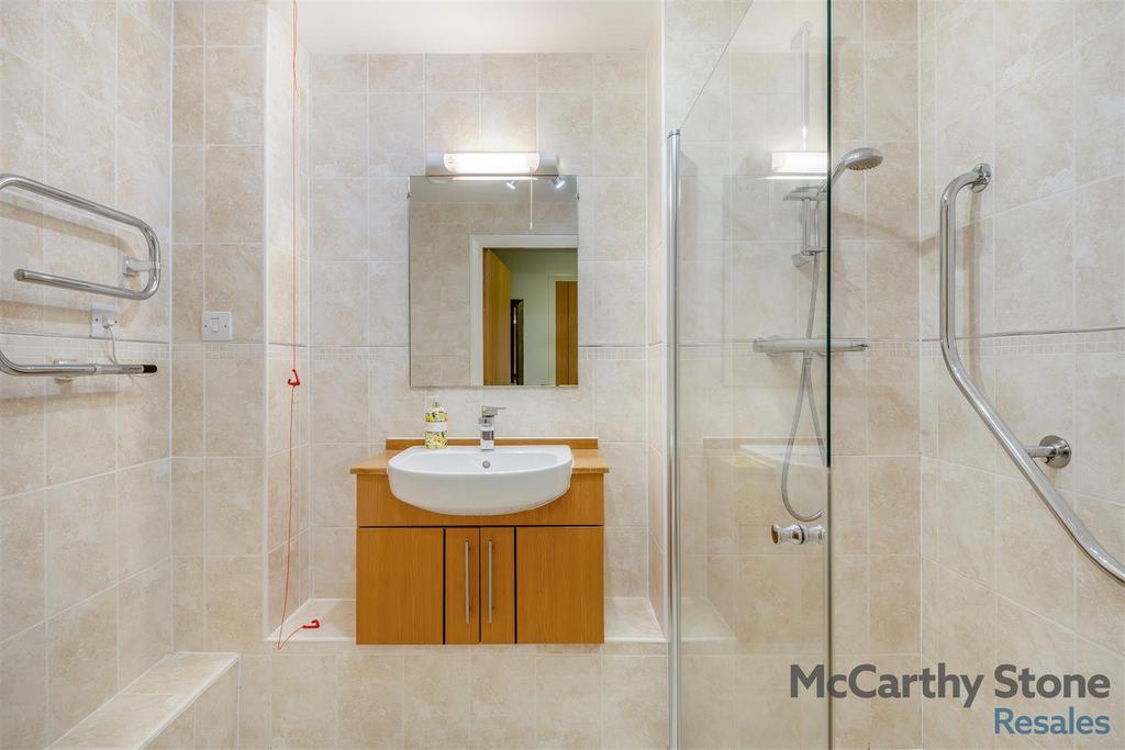 8674093-interior16.jpg