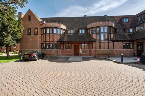 Acorn Way, Farnborough, Orpington, Kent, BR6