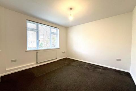 undefined, 5 Murray Green, Woking GU21