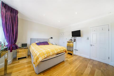3 bedroom semi-detached bungalow for sale, Morley Crescent, Edgware