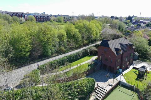 5 bedroom detached house for sale, Elly Clough, Royton