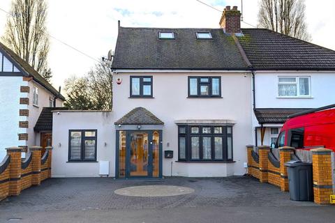 5 bedroom semi-detached house for sale, Wallasey Crescent, Uxbridge, Greater London, UB10