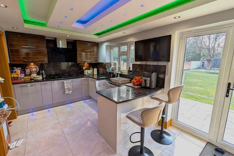 undefined, Wallasey Crescent, Uxbridge, Greater London, UB10