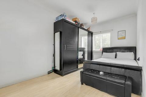 undefined, Abbott Road, London E14