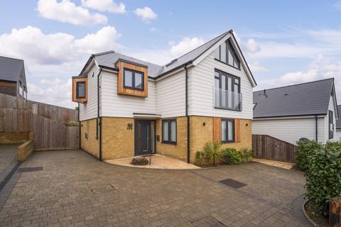 4 bedroom detached house for sale, Borstal Hill, Whitstable, CT5