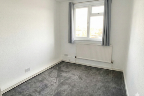 1 bedroom flat to rent, Gander Green Lane, Sutton SM1