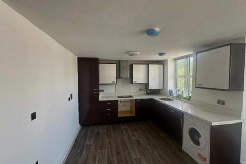 3 bedroom flat to rent, Wilson Gardens, Harrow, HA1