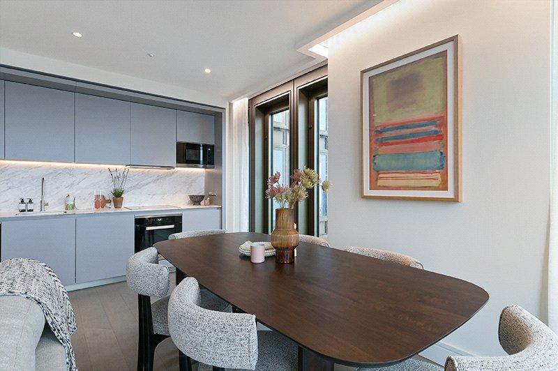 Kitchen/Dining Area
